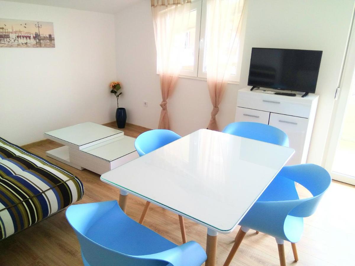 Vasic Apartments Херцег-Нови Экстерьер фото