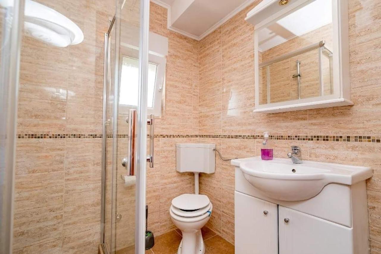 Vasic Apartments Херцег-Нови Экстерьер фото