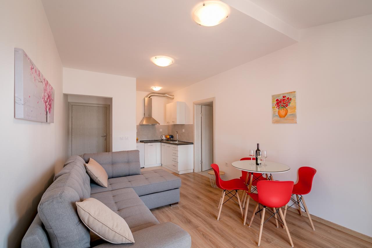 Vasic Apartments Херцег-Нови Экстерьер фото