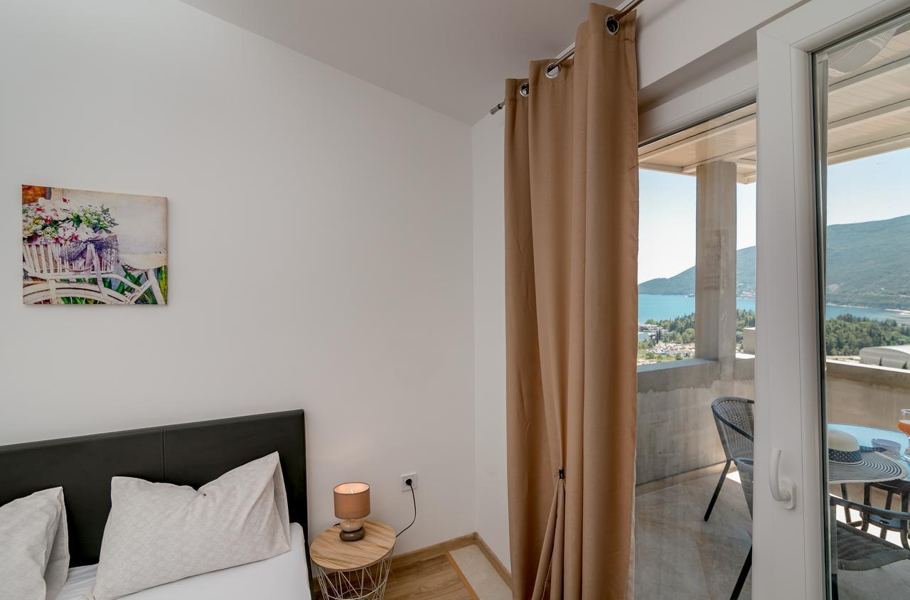 Vasic Apartments Херцег-Нови Экстерьер фото