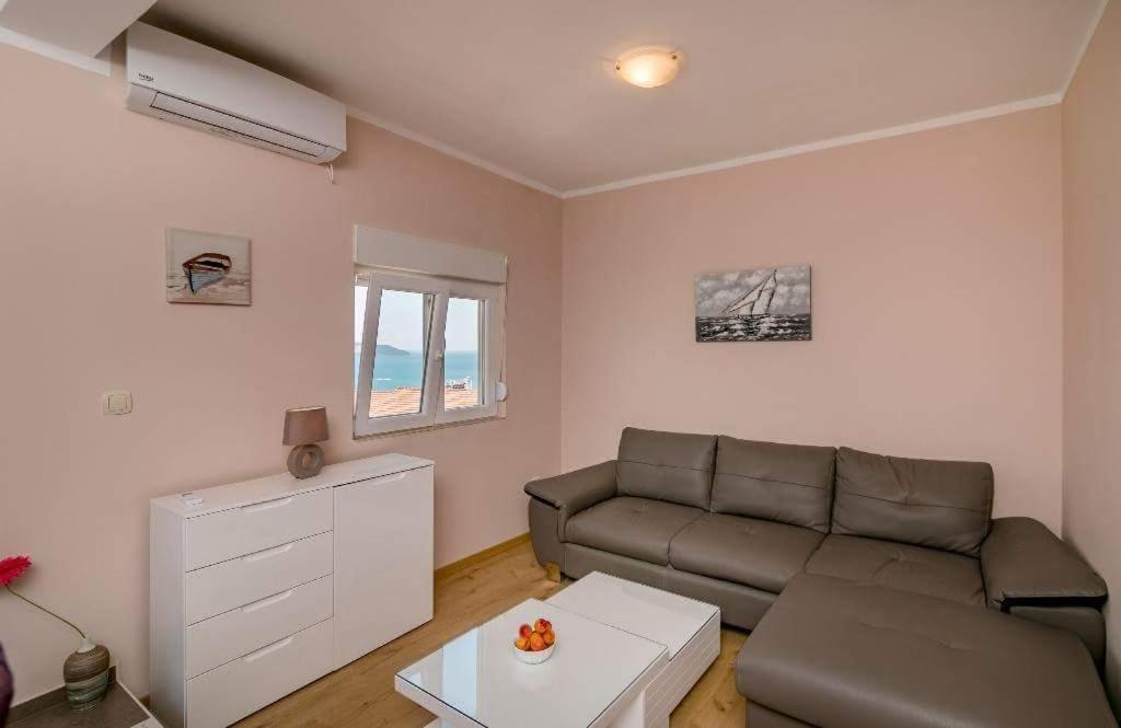 Vasic Apartments Херцег-Нови Экстерьер фото